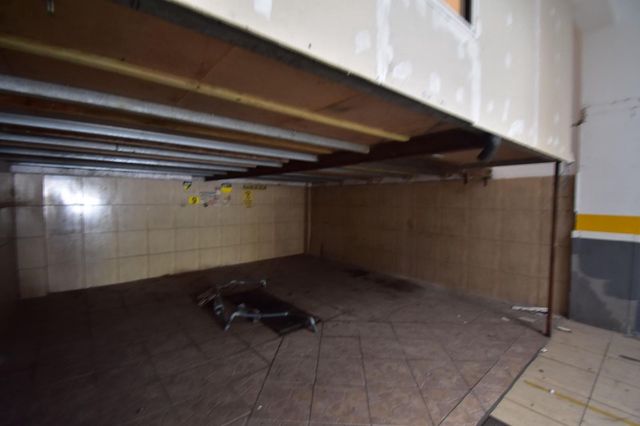 Kommersiell til leie i Palma de Mallorca - € 1 300 (Ref: 9860122)