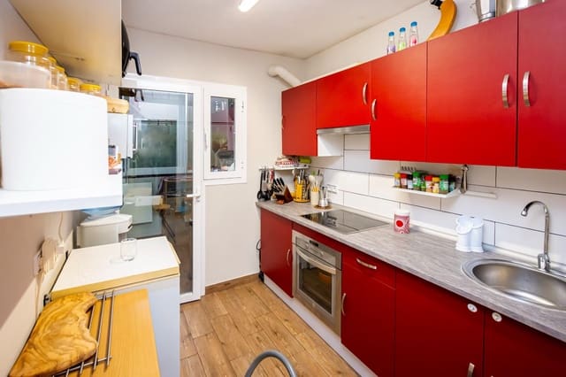 3 soveværelse Lejlighed til salg i Son Ferrer, Calvià - € 370.000 (Ref: 9876461)