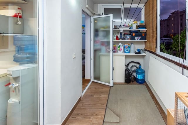 3 soveværelse Lejlighed til salg i Son Ferrer, Calvià - € 370.000 (Ref: 9876461)
