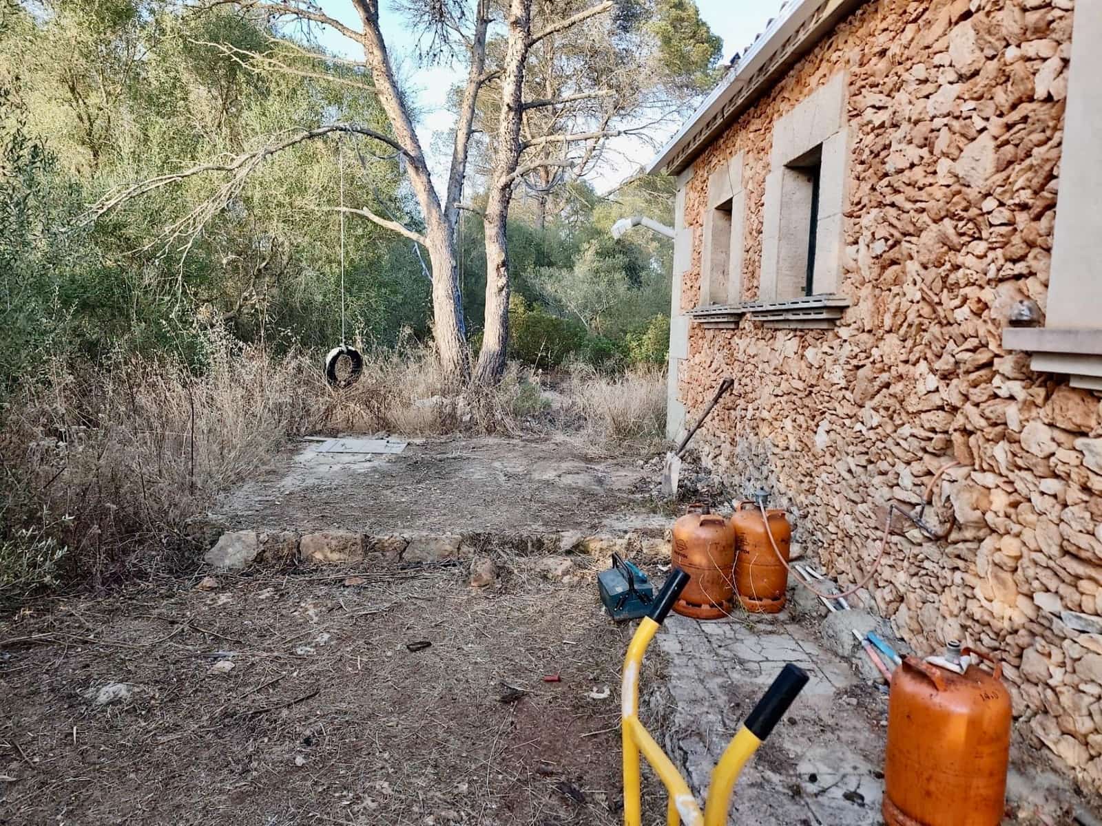 Finca/Herregård til salgs i Algaida - € 149 900 (Ref: 9884830)