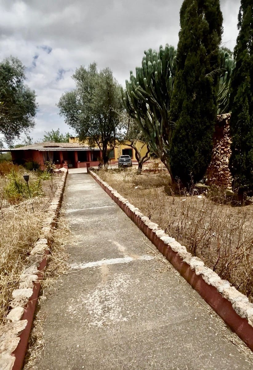 3 soveværelse Finca/Landehus til salg i Algaida - € 630.000 (Ref: 9898703)