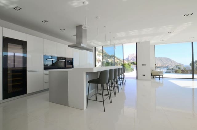 4 slaapkamer Villa te koop in Altea met zwembad garage - € 2.650.000 (Ref: 7870505)