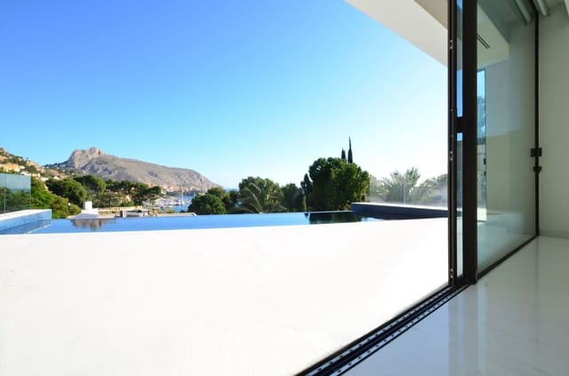 4 slaapkamer Villa te koop in Altea met zwembad garage - € 2.650.000 (Ref: 7870505)