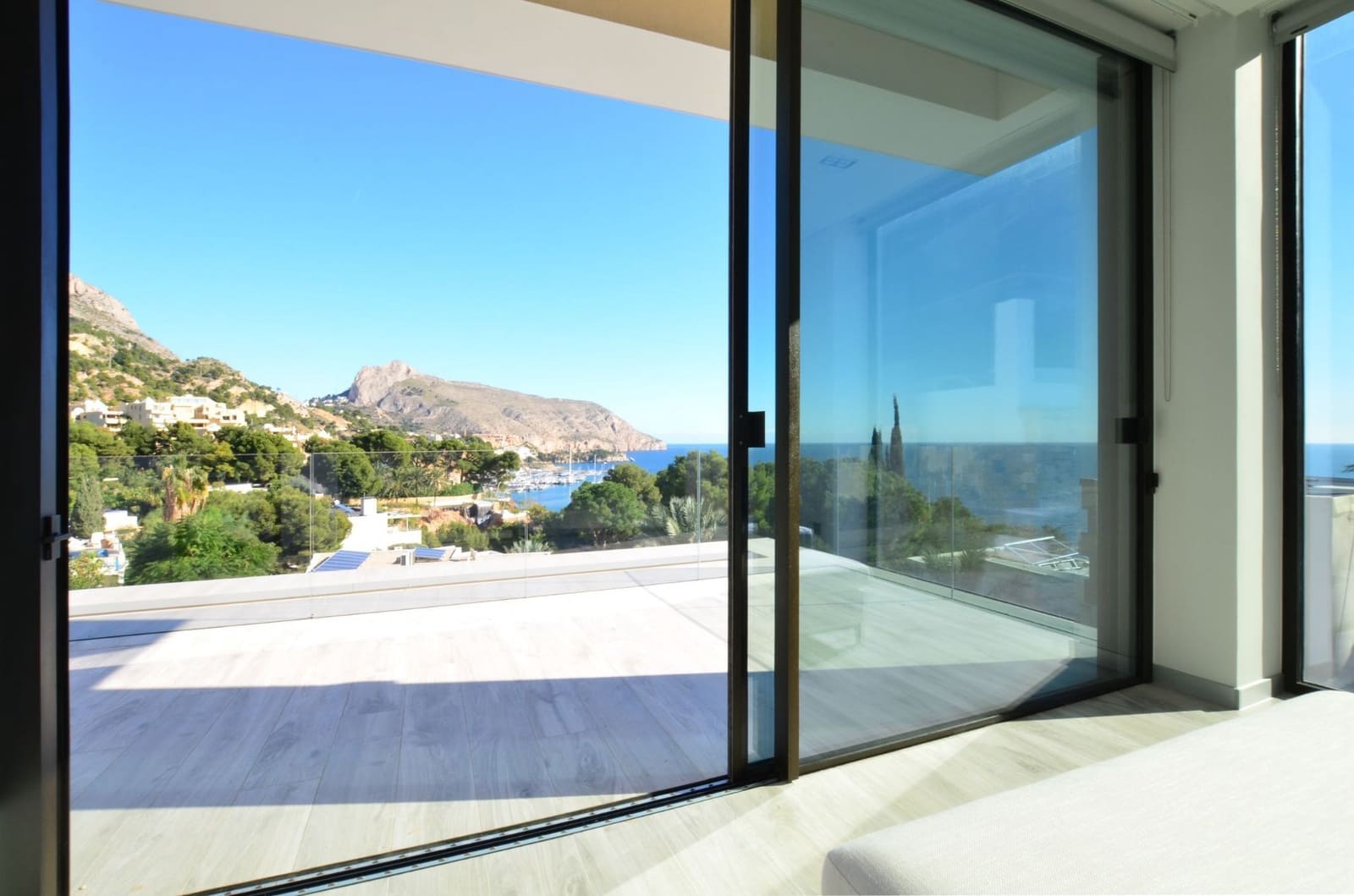 4 slaapkamer Villa te koop in Altea met zwembad garage - € 2.650.000 (Ref: 7870505)