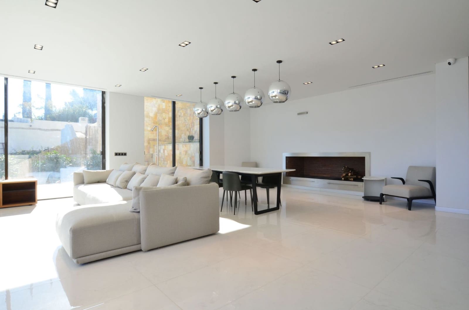 4 slaapkamer Villa te koop in Altea met zwembad garage - € 2.650.000 (Ref: 7870505)