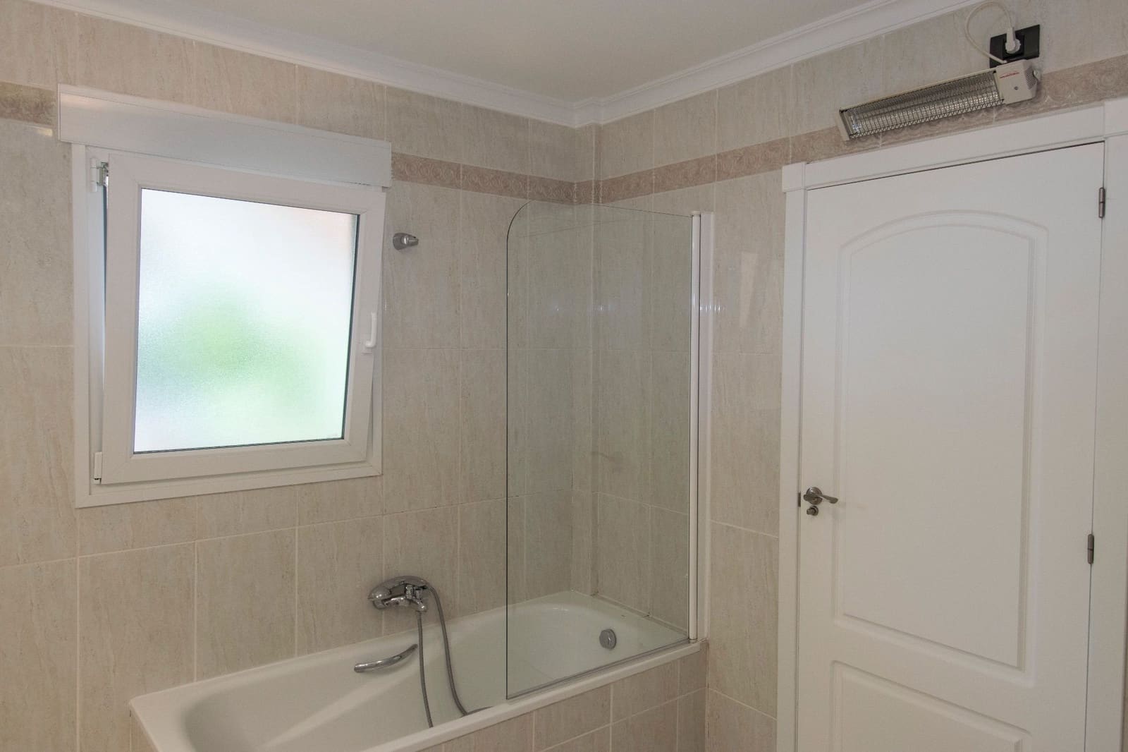 Apartamento de 1 habitación en Benissa en venta con piscina garaje - 330.000 € (Ref: 8129515)