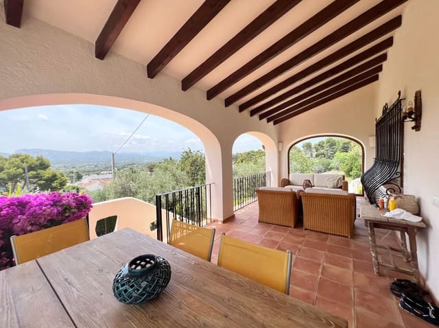 4 soverom Villa til salgs i Partida Tosal - Zona del Castellans, Javea / Xàbia med svømmebasseng garasje - € 1 100 000 (Ref: 8238316)