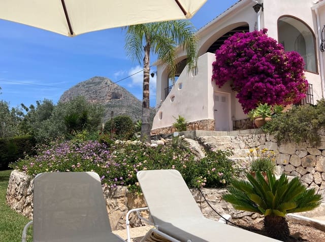 4 soverom Villa til salgs i Partida Tosal - Zona del Castellans, Javea / Xàbia med svømmebasseng garasje - € 1 100 000 (Ref: 8238316)