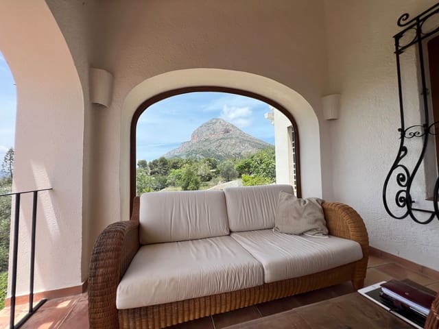 4 soverom Villa til salgs i Partida Tosal - Zona del Castellans, Javea / Xàbia med svømmebasseng garasje - € 1 100 000 (Ref: 8238316)