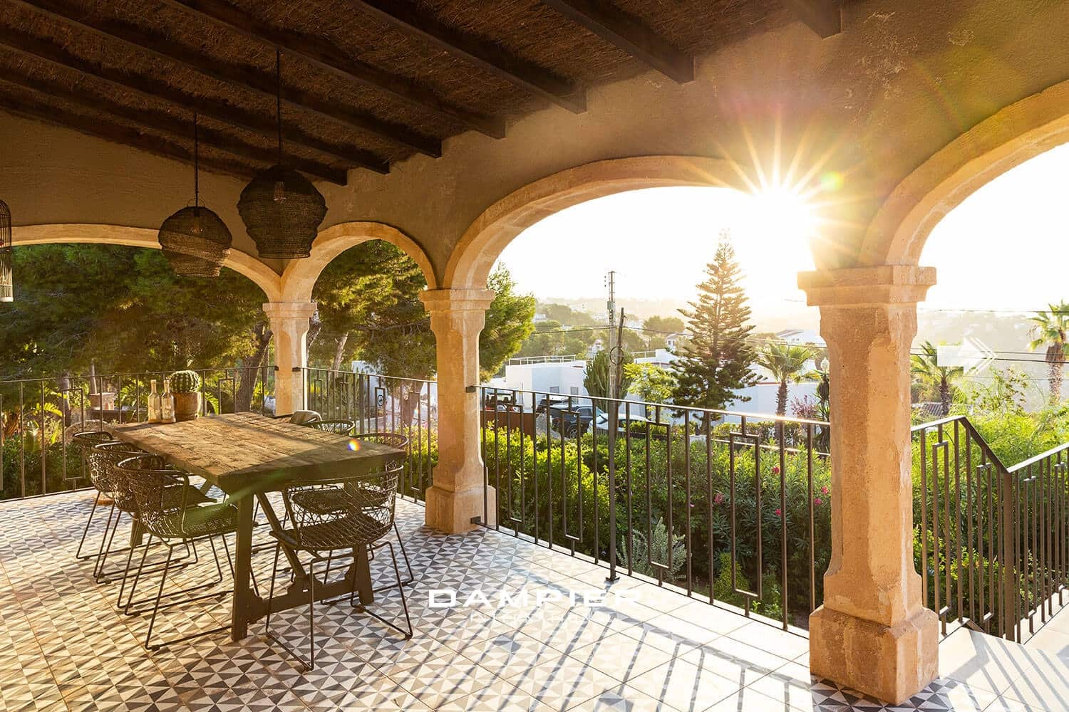 5 bedroom Villa for sale in Javea / Xabia with pool garage - € 1,875,000 (Ref: 8681952)