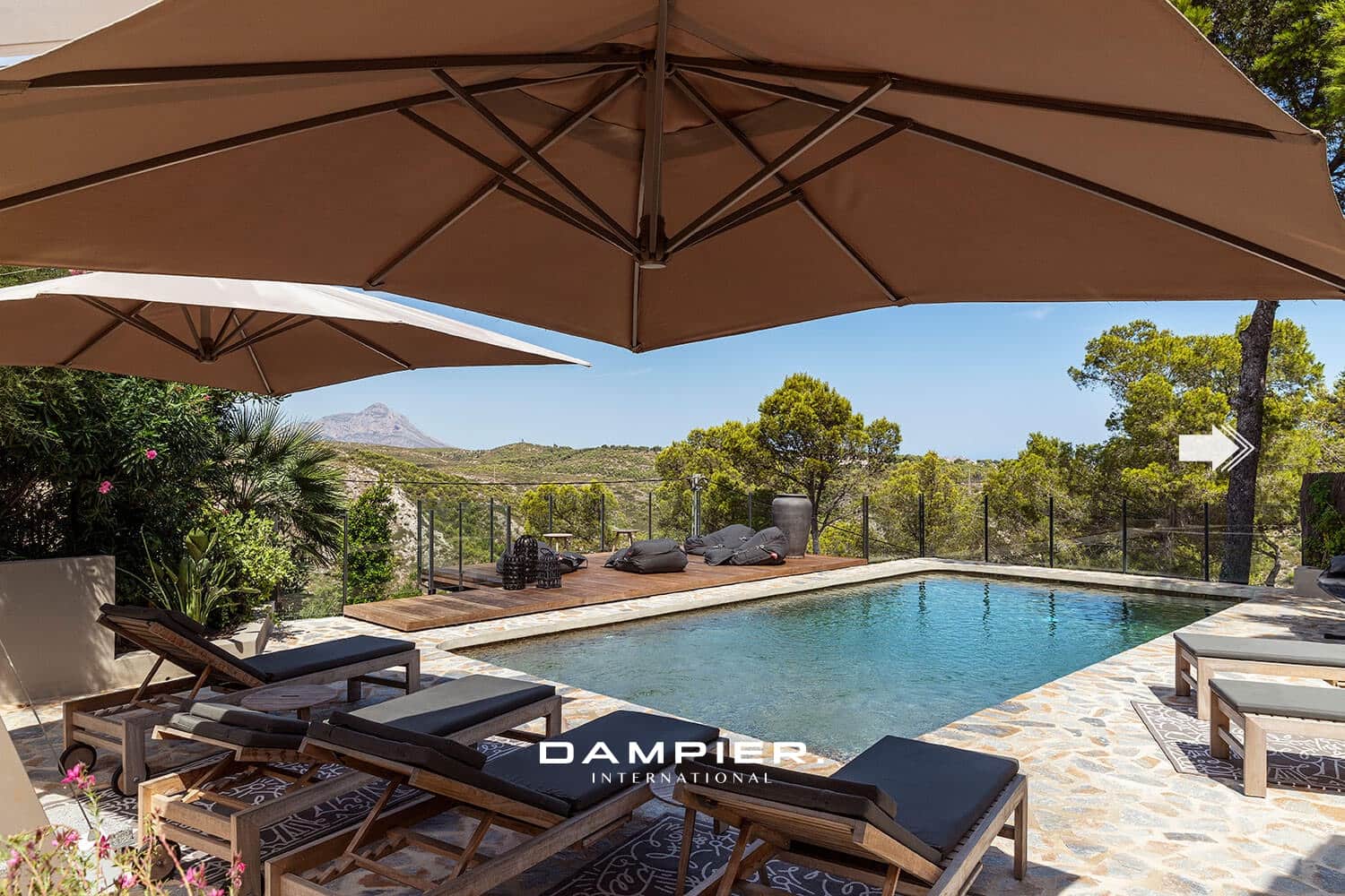 5 bedroom Villa for sale in Javea / Xabia with pool garage - € 1,875,000 (Ref: 8681952)