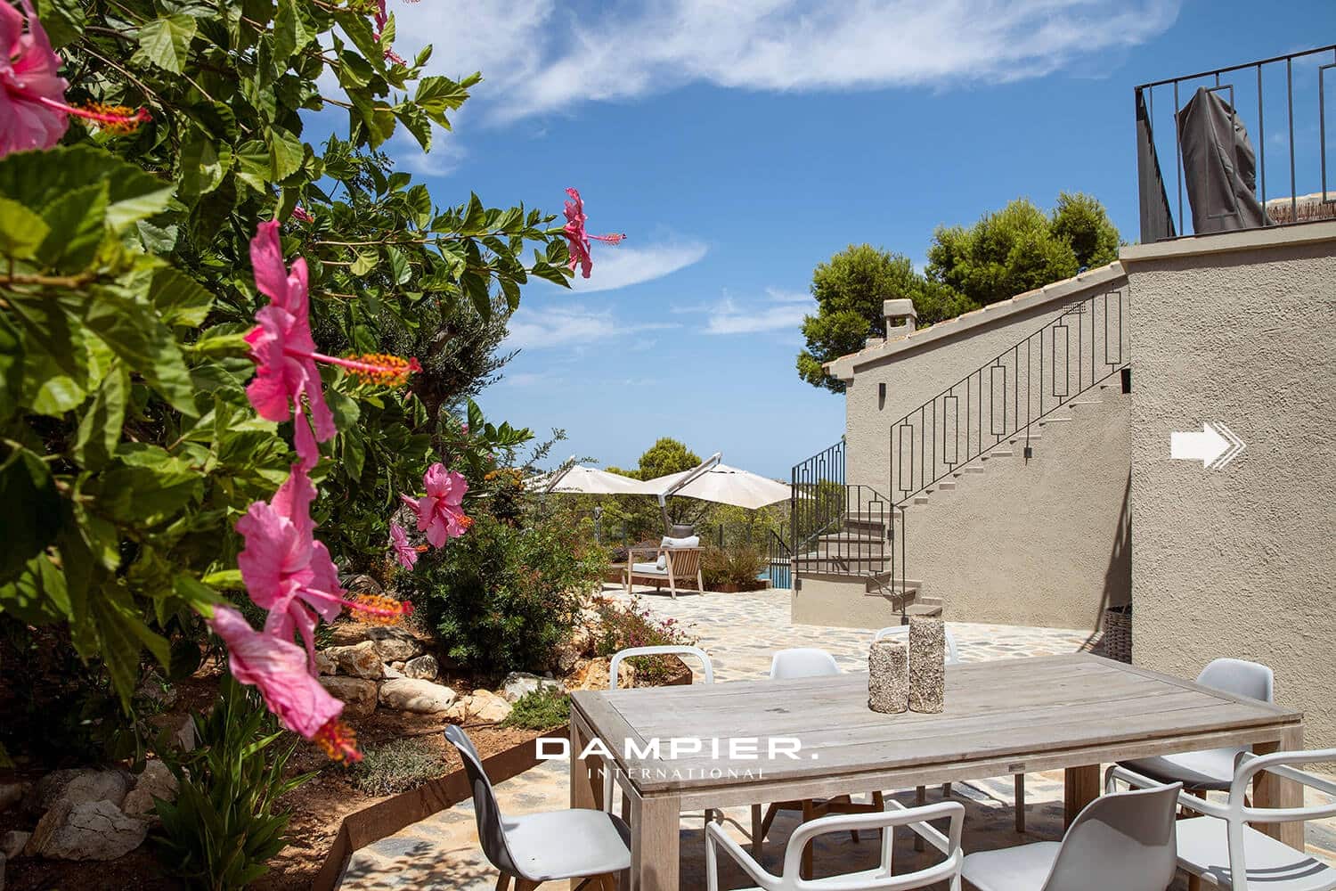 5 bedroom Villa for sale in Javea / Xabia with pool garage - € 1,875,000 (Ref: 8681952)