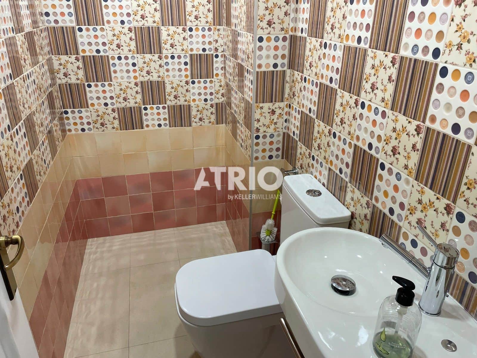Appartement de 4 chambres à louer à Burgos ville avec garage - 1 300 € (Ref: 10002494)