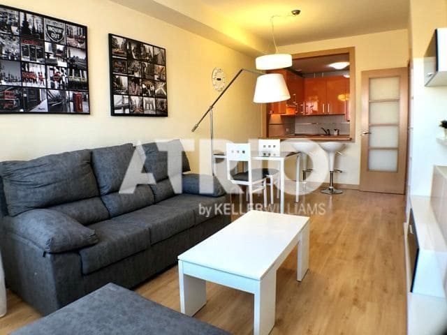 1 makuuhuone Asunto vuokrattavana paikassa Burgos kaupunki mukana 
autotalli - 700 € (Ref: 10007595)