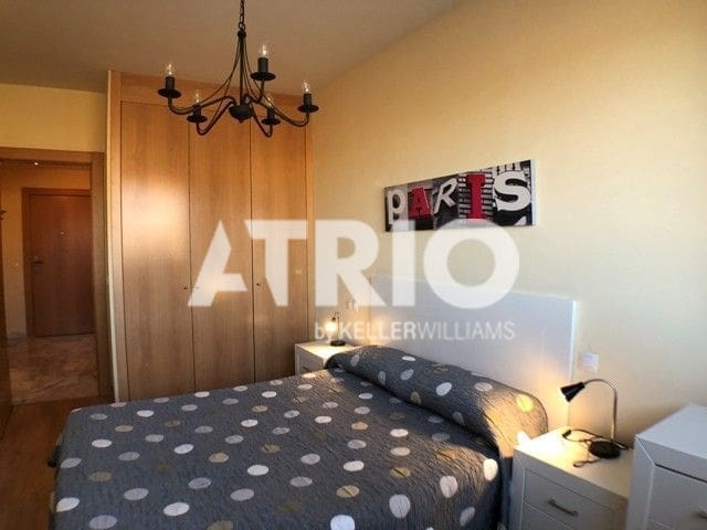 1 makuuhuone Asunto vuokrattavana paikassa Burgos kaupunki mukana 
autotalli - 700 € (Ref: 10007595)