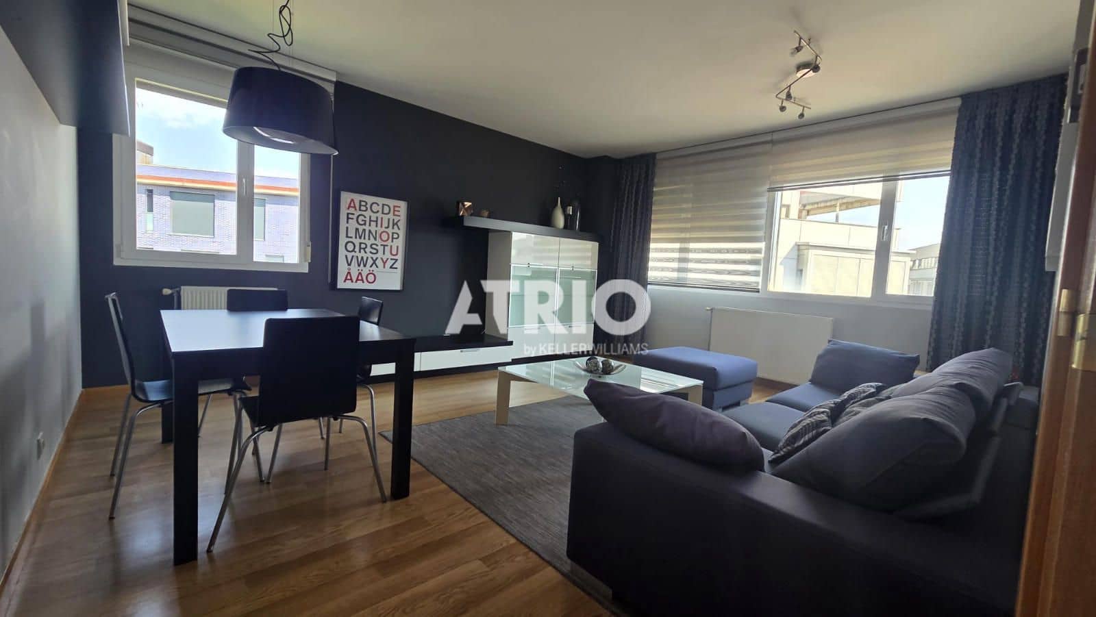 3 makuuhuone Asunto myytävänä paikassa Burgos kaupunki mukana 
autotalli - 239 000 € (Ref: 10010096)