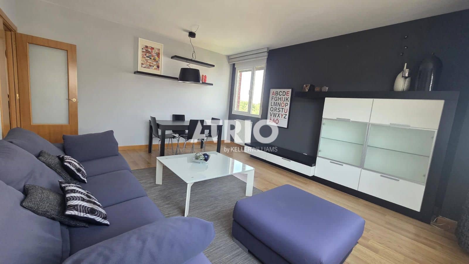 3 makuuhuone Asunto myytävänä paikassa Burgos kaupunki mukana 
autotalli - 239 000 € (Ref: 10010096)