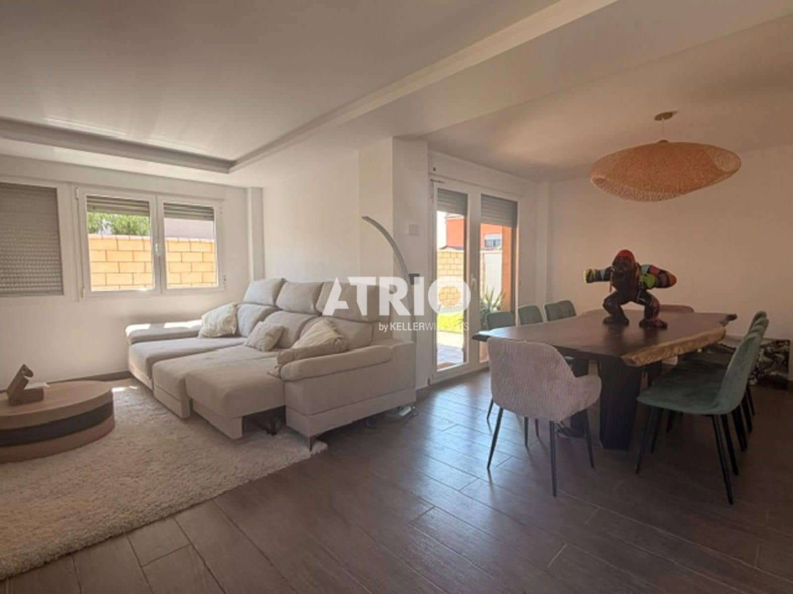 4 Zimmer Villa zu verkaufen in Villariezo mit Pool Garage - 285.000 € (Ref: 10014303)