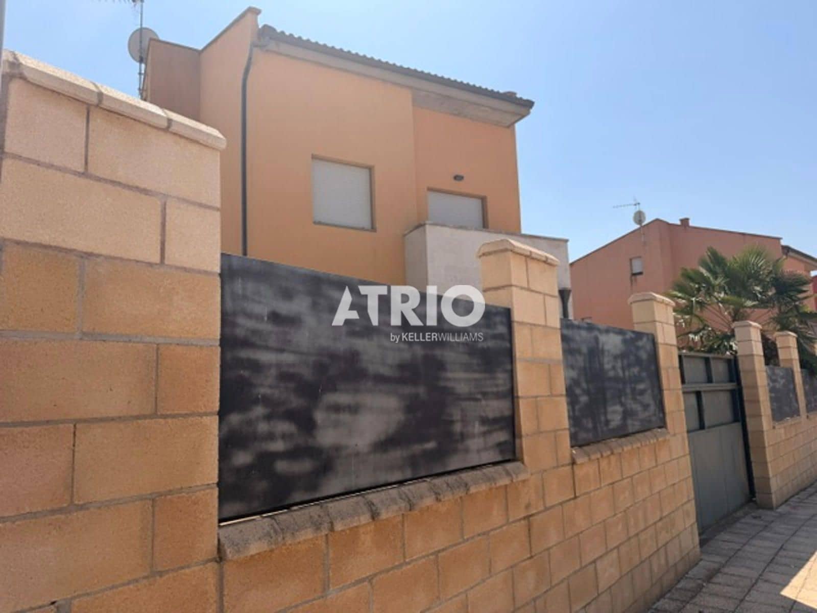 4 Zimmer Villa zu verkaufen in Villariezo mit Pool Garage - 285.000 € (Ref: 10014303)