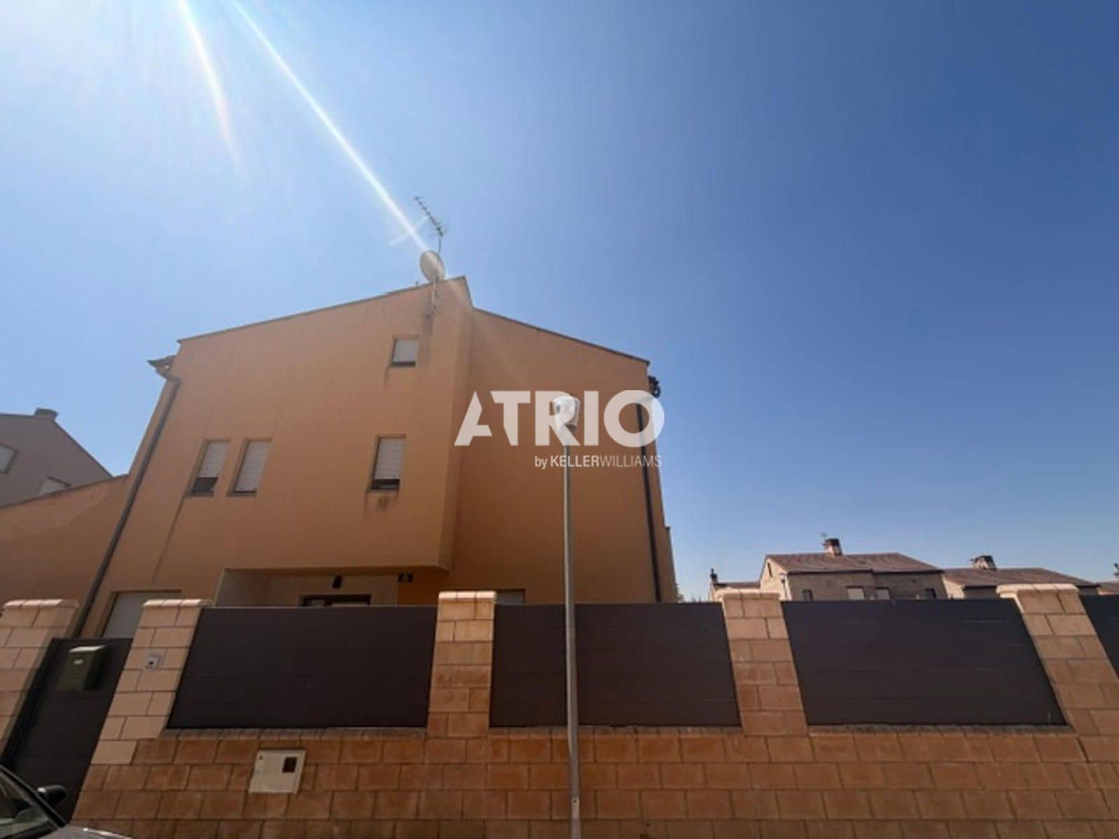 4 Zimmer Villa zu verkaufen in Villariezo mit Pool Garage - 285.000 € (Ref: 10014303)