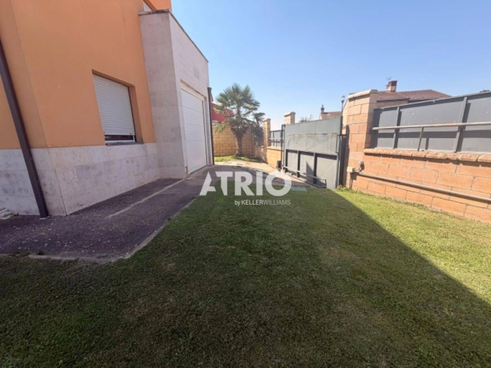 4 Zimmer Villa zu verkaufen in Villariezo mit Pool Garage - 285.000 € (Ref: 10014303)