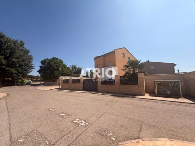 4 Zimmer Villa zu verkaufen in Villariezo mit Pool Garage - 285.000 € (Ref: 10014303)