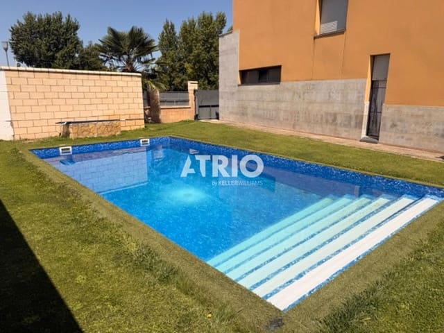 4 Zimmer Villa zu verkaufen in Villariezo mit Pool Garage - 285.000 € (Ref: 10014303)