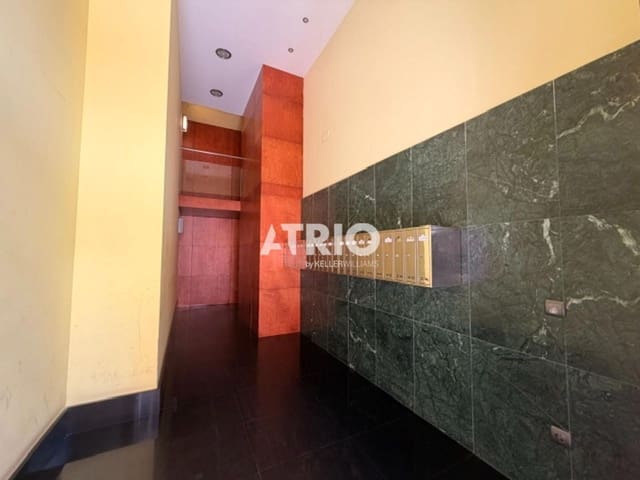 3 sovrum Lägenhet att hyra i Burgos stad - 1 500 € (Ref: 10029791)