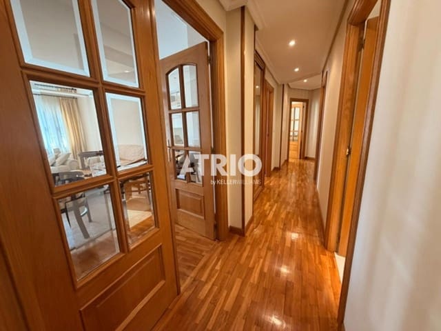 3 sypialnia Mieszkanie do wynajęcia w Miasto Burgos - 1 500 € (Ref: 10029791)