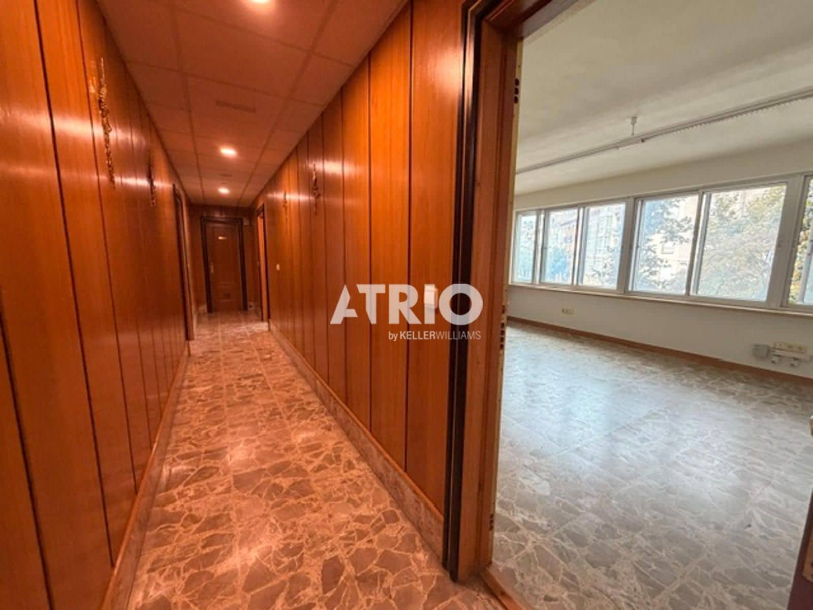 8 bedroom Flat for sale in Burgos city - € 350,000 (Ref: 10036231)