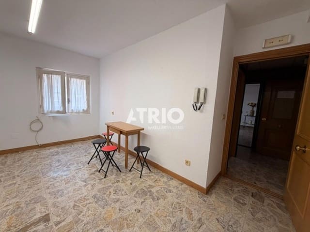 8 sypialnia Mieszkanie na sprzedaż w Miasto Burgos - 350 000 € (Ref: 10036231)