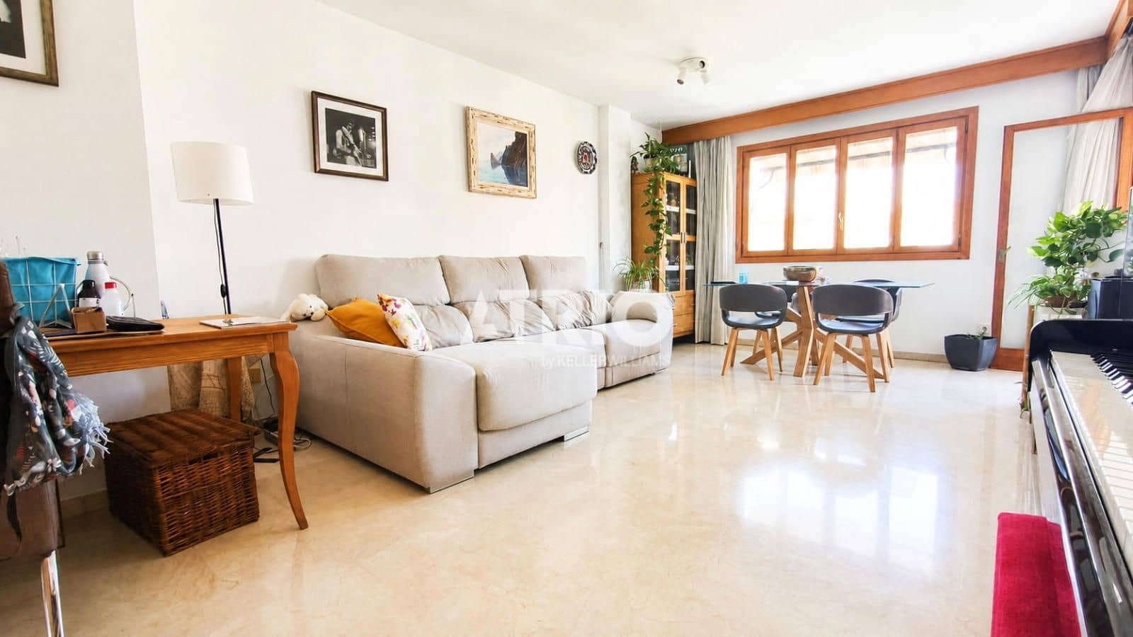 Piso de 3 habitaciones en Palma de Mallorca en alquiler con garaje - 1.900 € (Ref: 10041772)