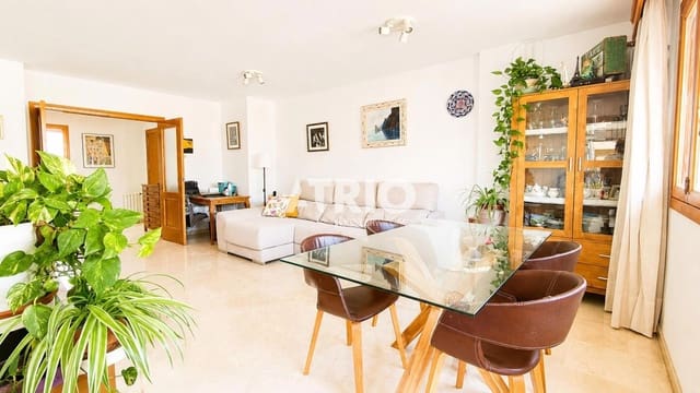Piso de 3 habitaciones en Arxiduc, Palma de Mallorca en alquiler con garaje - 1.900 € (Ref: 10041772)