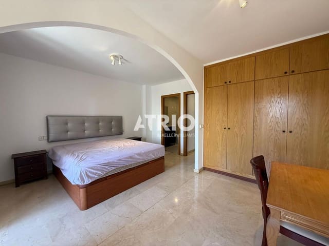 3 bedroom Flat for rent in Arxiduc, Palma de Mallorca with garage - € 2,100 (Ref: 10041772)