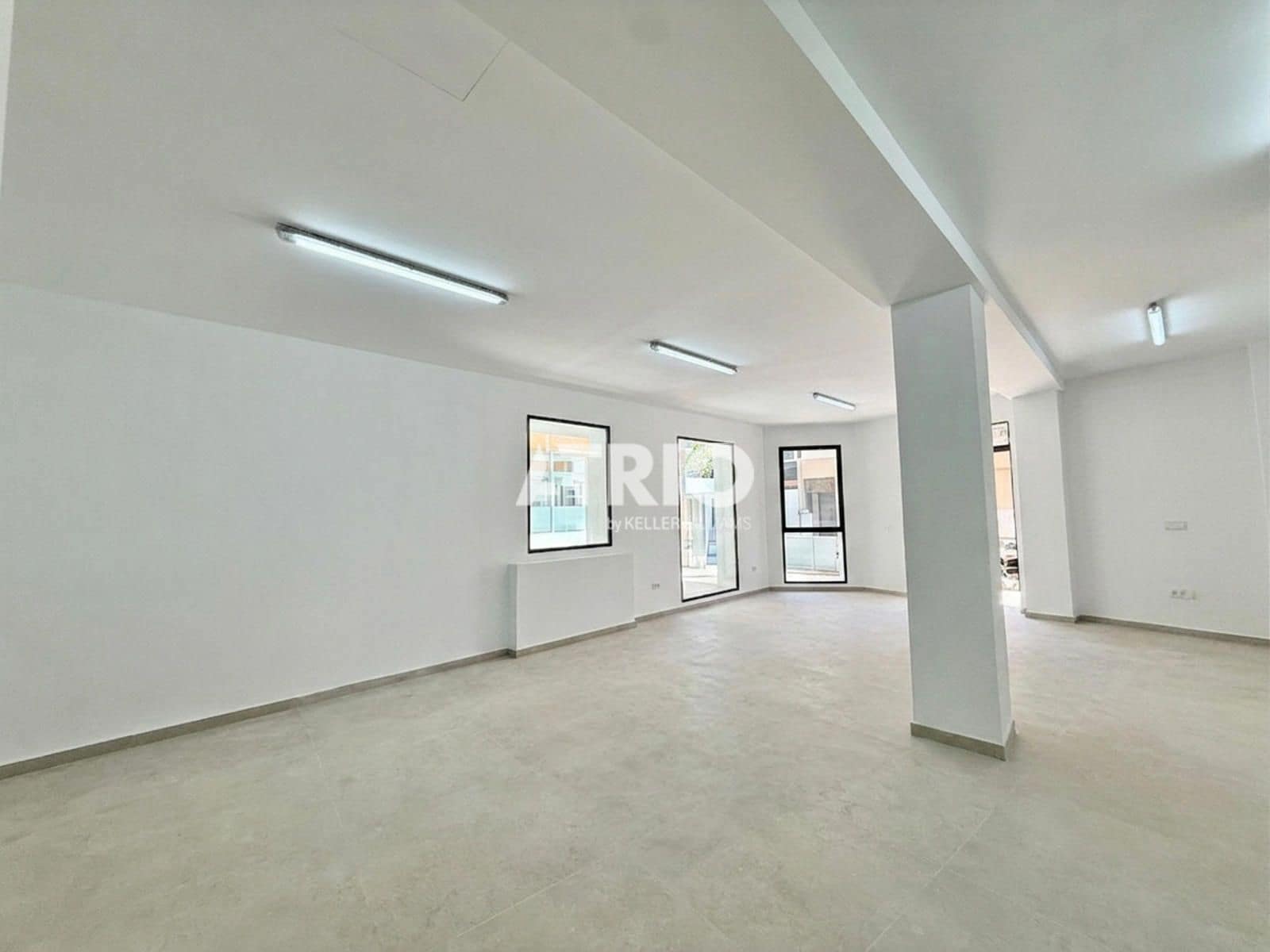 Kommersiell att hyra i Palma de Mallorca - 2 500 € (Ref: 10041773)