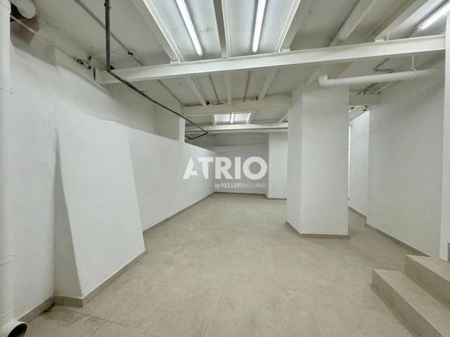 Kommersiell att hyra i Centro, Palma de Mallorca - 2 500 € (Ref: 10041773)