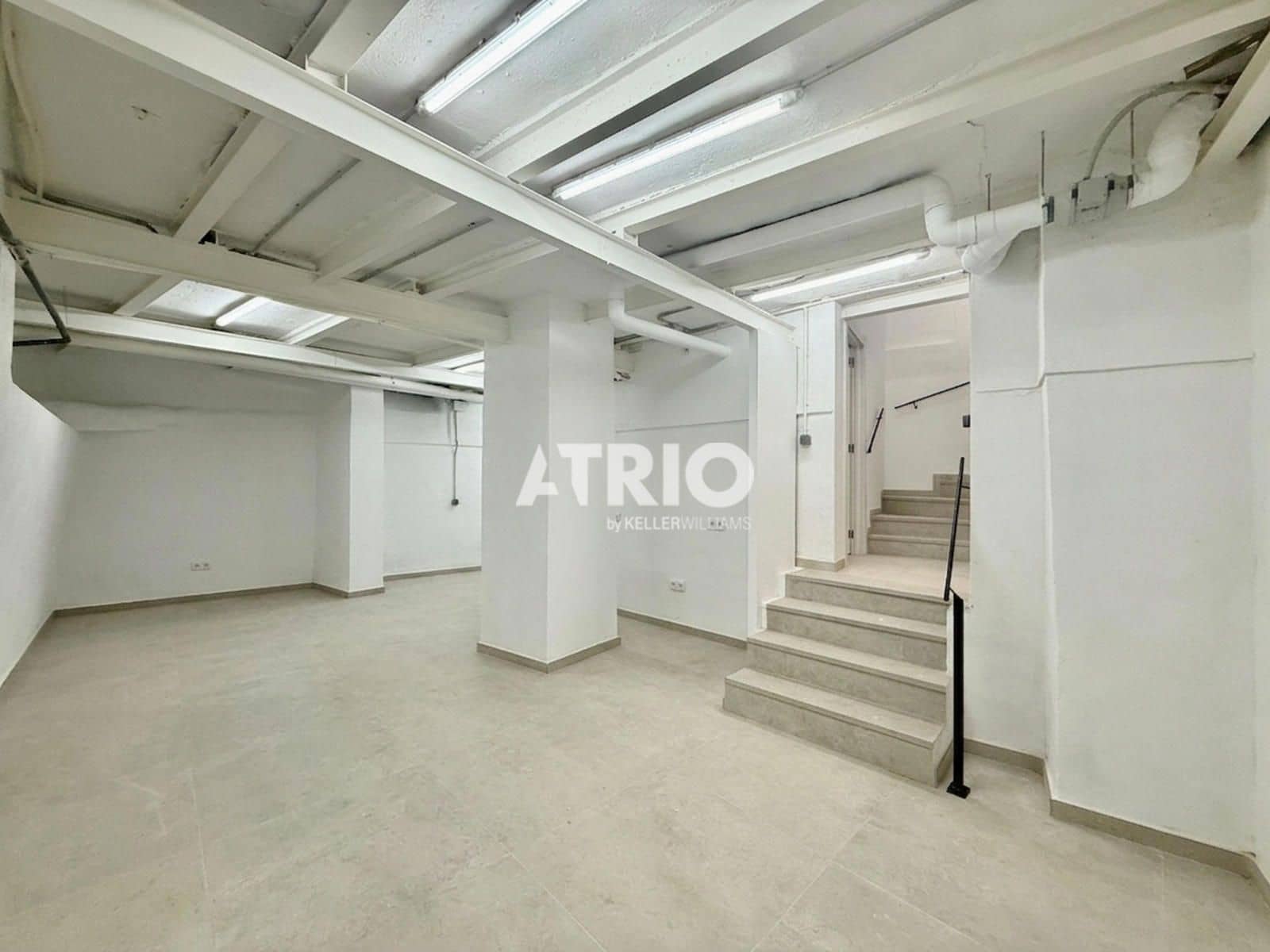 Kommersiell att hyra i Palma de Mallorca - 2 500 € (Ref: 10041773)