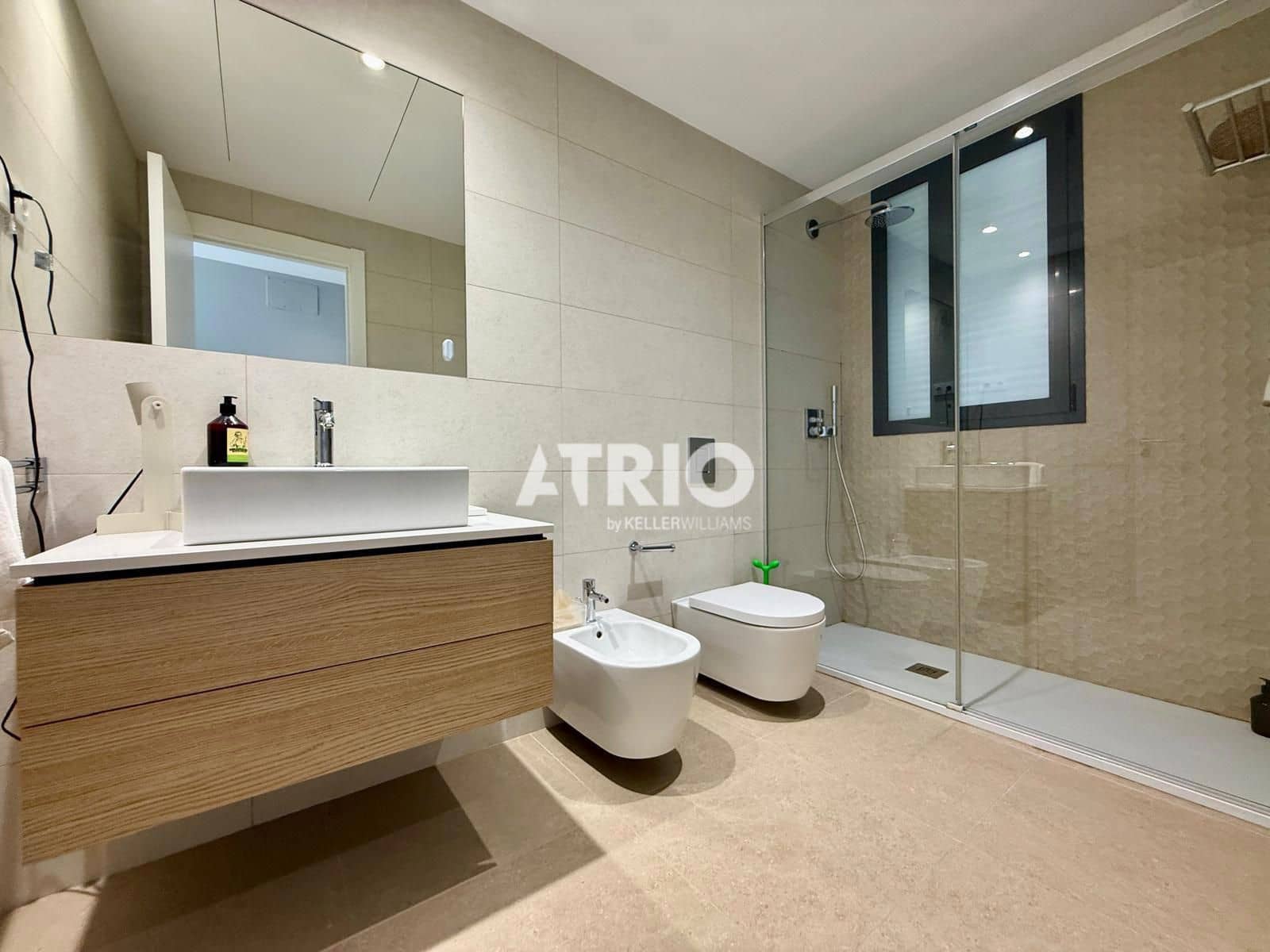 2 soveværelse Lejlighed til salg i Palma de Mallorca med swimmingpool garage - € 970.000 (Ref: 10088521)