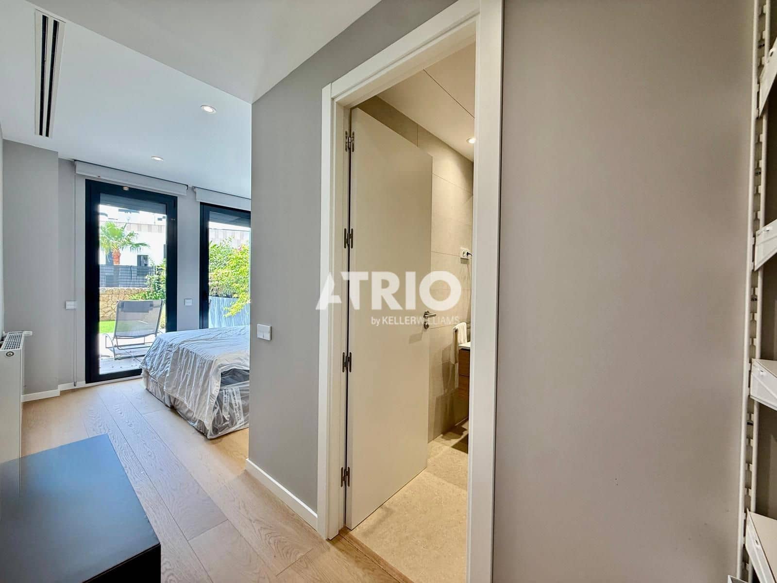 2 soveværelse Lejlighed til salg i Palma de Mallorca med swimmingpool garage - € 970.000 (Ref: 10088521)