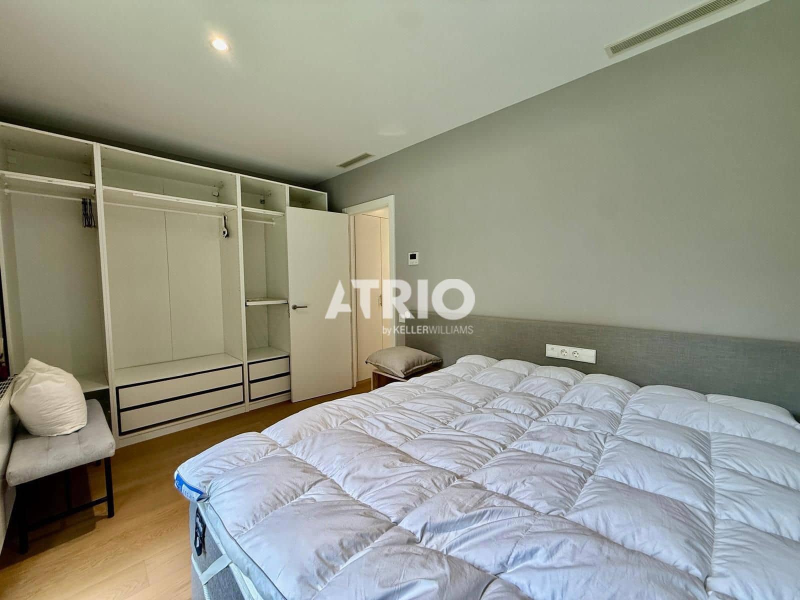 2 soveværelse Lejlighed til salg i Palma de Mallorca med swimmingpool garage - € 970.000 (Ref: 10088521)