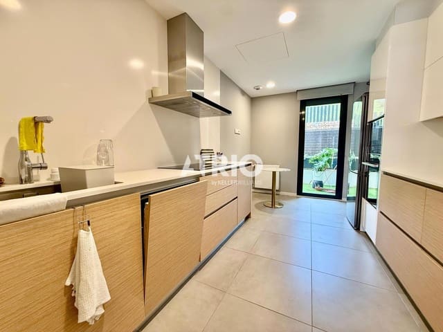 2 soveværelse Lejlighed til salg i Palma de Mallorca med swimmingpool garage - € 970.000 (Ref: 10088521)