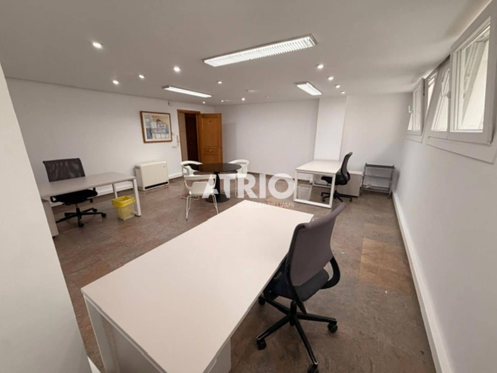 Office for sale in Burgos city - € 59,000 (Ref: 10114650)