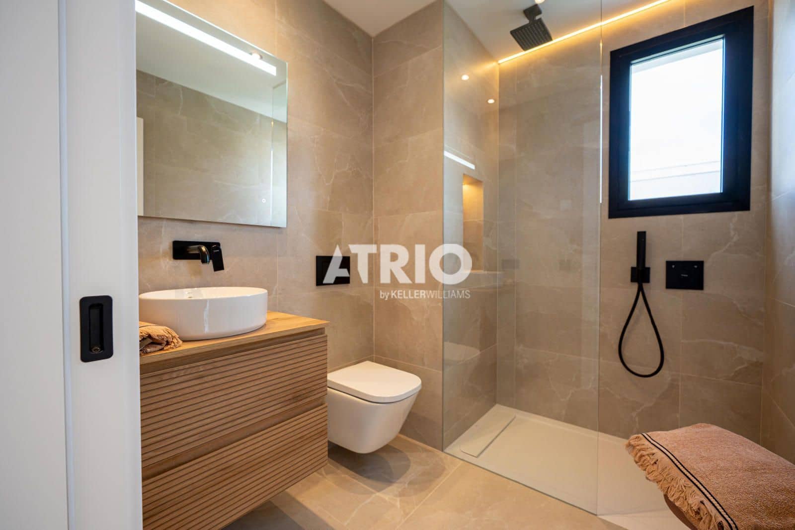3 chambre Villa/Maison à vendre à Marratxi avec piscine garage - 1 800 000 € (Ref: 10136617)