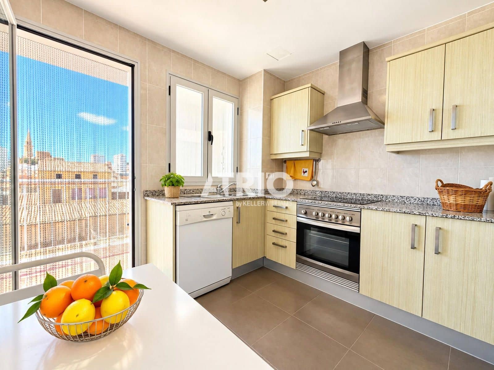 Piso de 3 habitaciones en Manacor en venta con garaje - 299.000 € (Ref: 10153166)