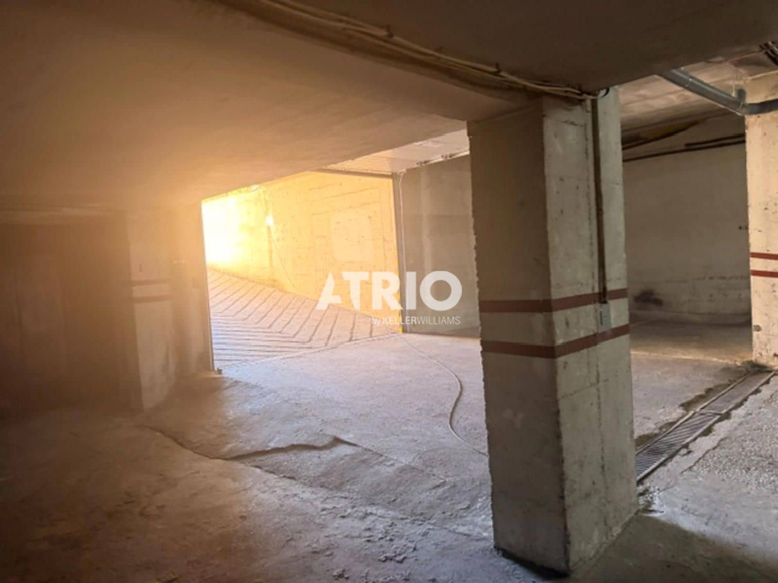 Garage for sale in Burgos city - € 9,500 (Ref: 10165391)