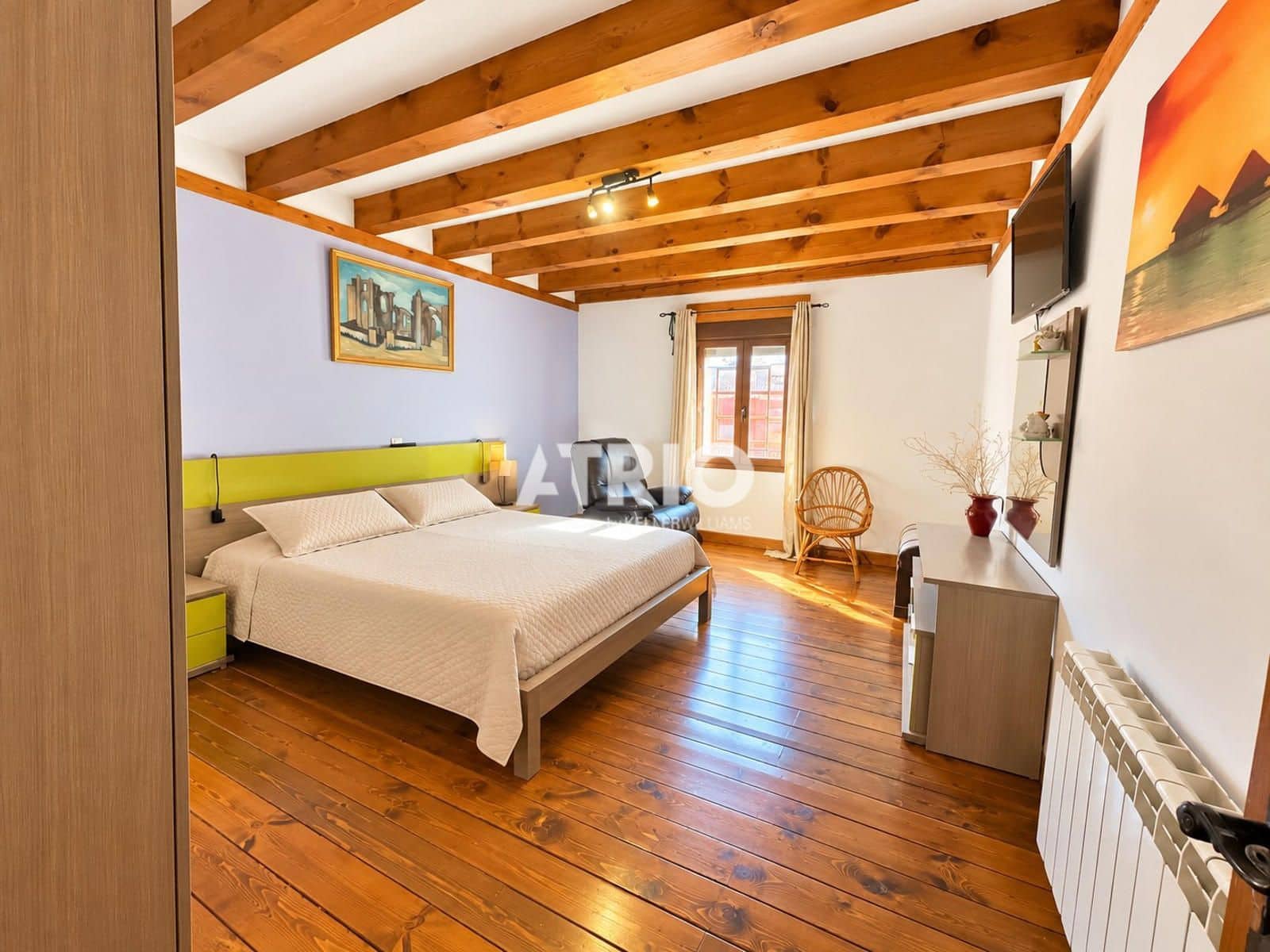 5 bedroom Townhouse for sale in Castrojeriz with garage - € 230,000 (Ref: 10167942)