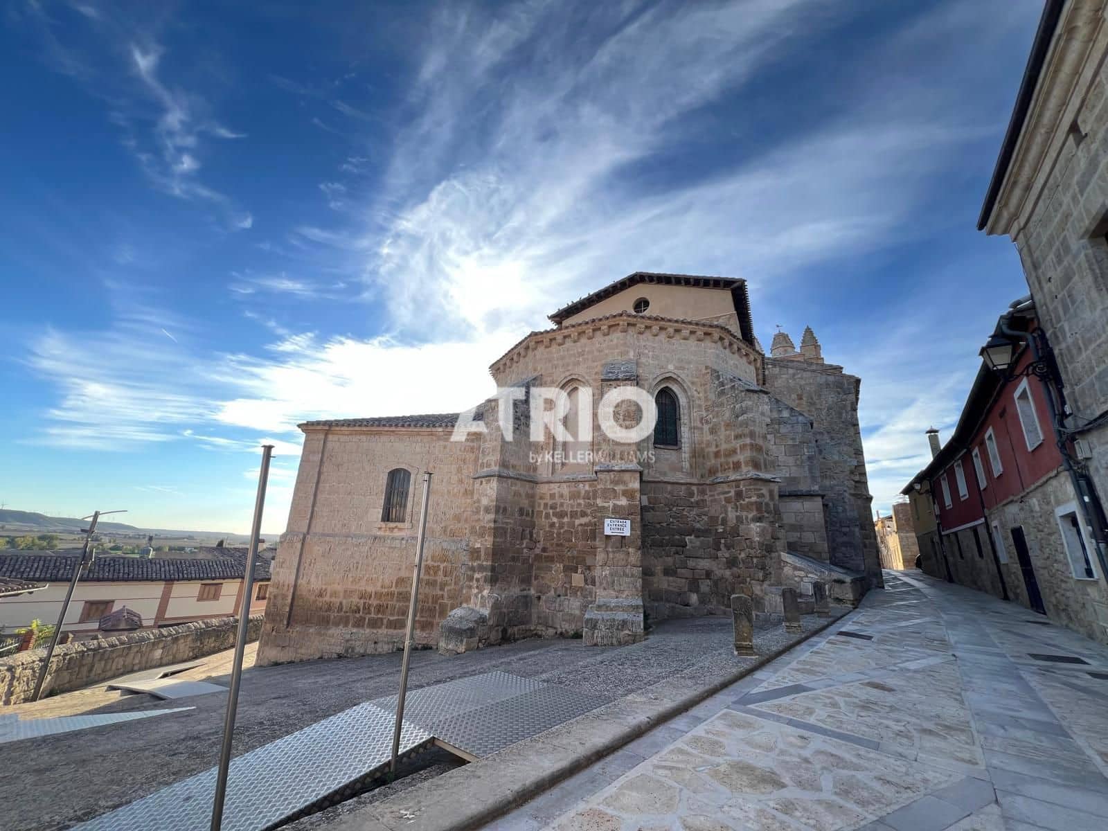 5 bedroom Townhouse for sale in Castrojeriz with garage - € 230,000 (Ref: 10167942)