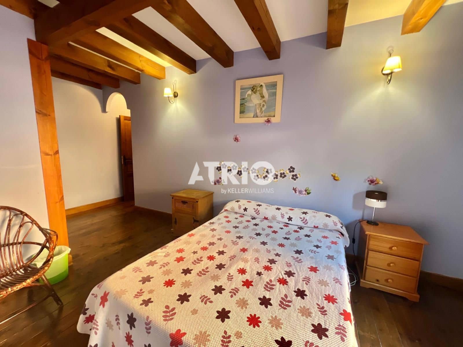 5 bedroom Townhouse for sale in Castrojeriz with garage - € 230,000 (Ref: 10167942)