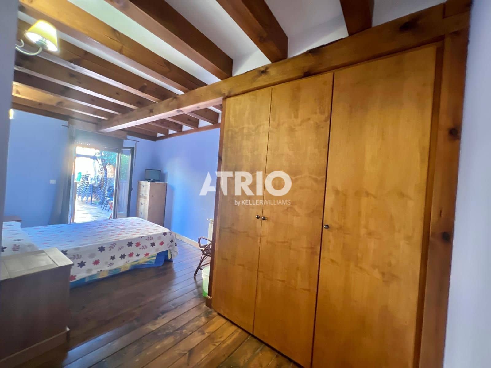 5 bedroom Townhouse for sale in Castrojeriz with garage - € 230,000 (Ref: 10167942)