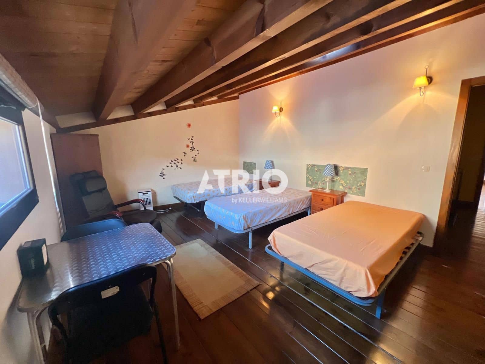 5 bedroom Townhouse for sale in Castrojeriz with garage - € 230,000 (Ref: 10167942)
